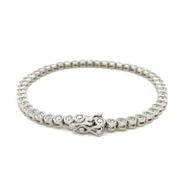 Tennis Bracelet with Round Cubic Zirconia in Sterling Silver